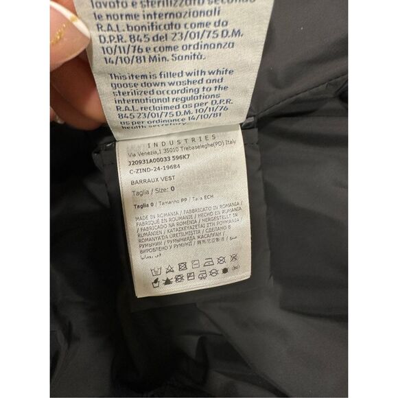 MONCLER BARRAUX HOODED DOWN VEST SIZE 0 / XS $1,800.00 - Picture 15 of 16